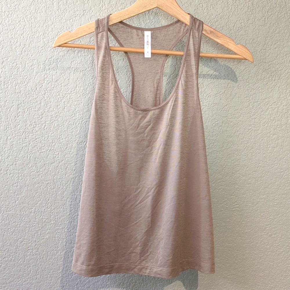 Athleta Vapor Scoop Tank in Mortar Mushroom